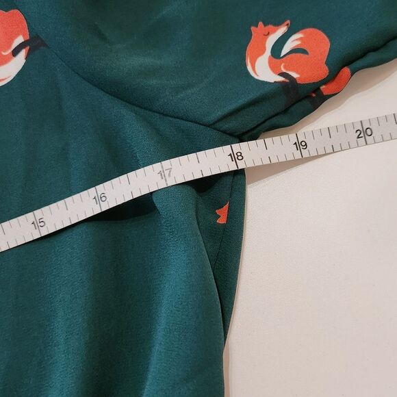 Everly Long Sleeve Shorts Romper Hunter Green Fox Print Lined Women's Size Small - Picture 10 of 12